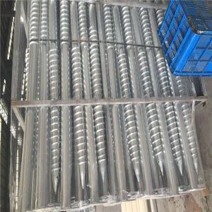 NJ Solar Companies (zemní šroub)