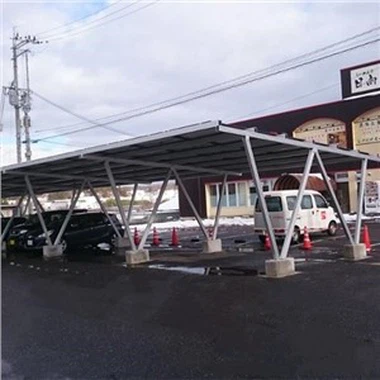 Obytný Carport Se Solárními Panely